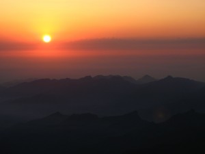 Východ slunce nad Wu-tchaj-šanem